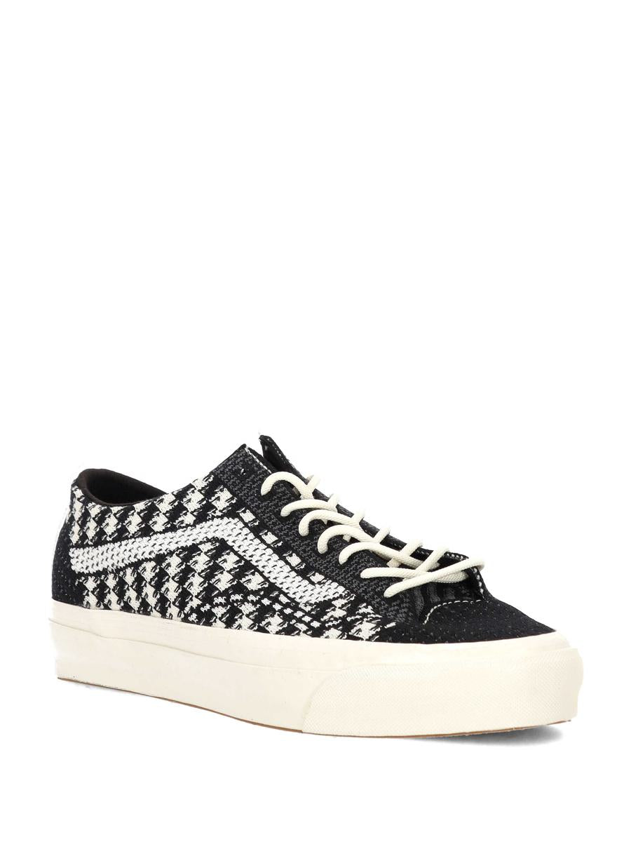 Vans Sneakers