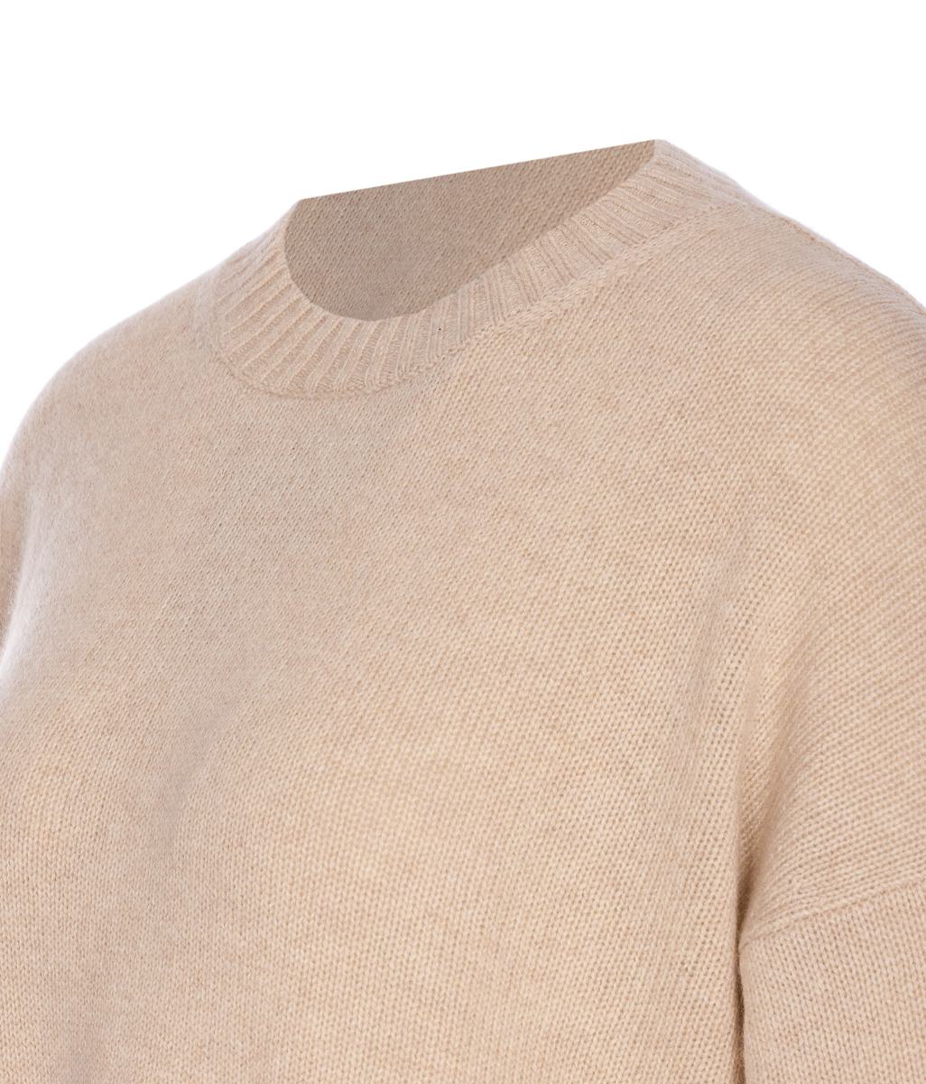 Allude Sweaters
