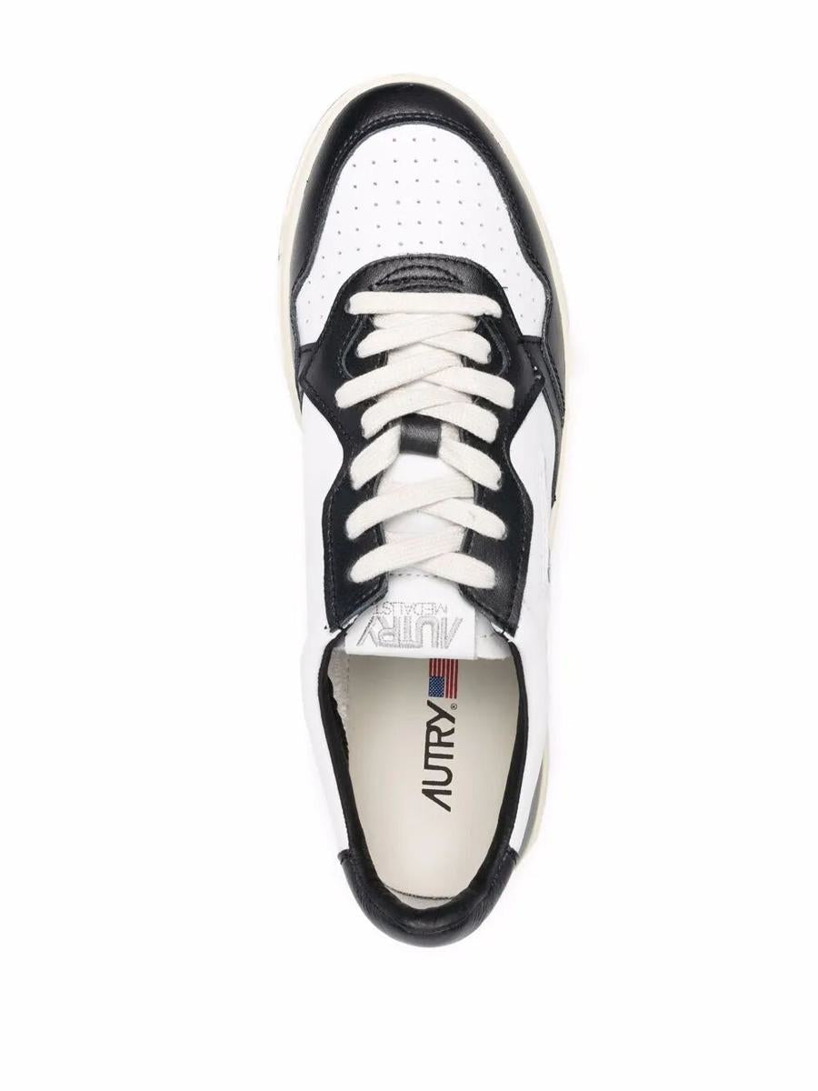 Autry "Medalist Low" Bicolor Leather Sneakers Shoes
