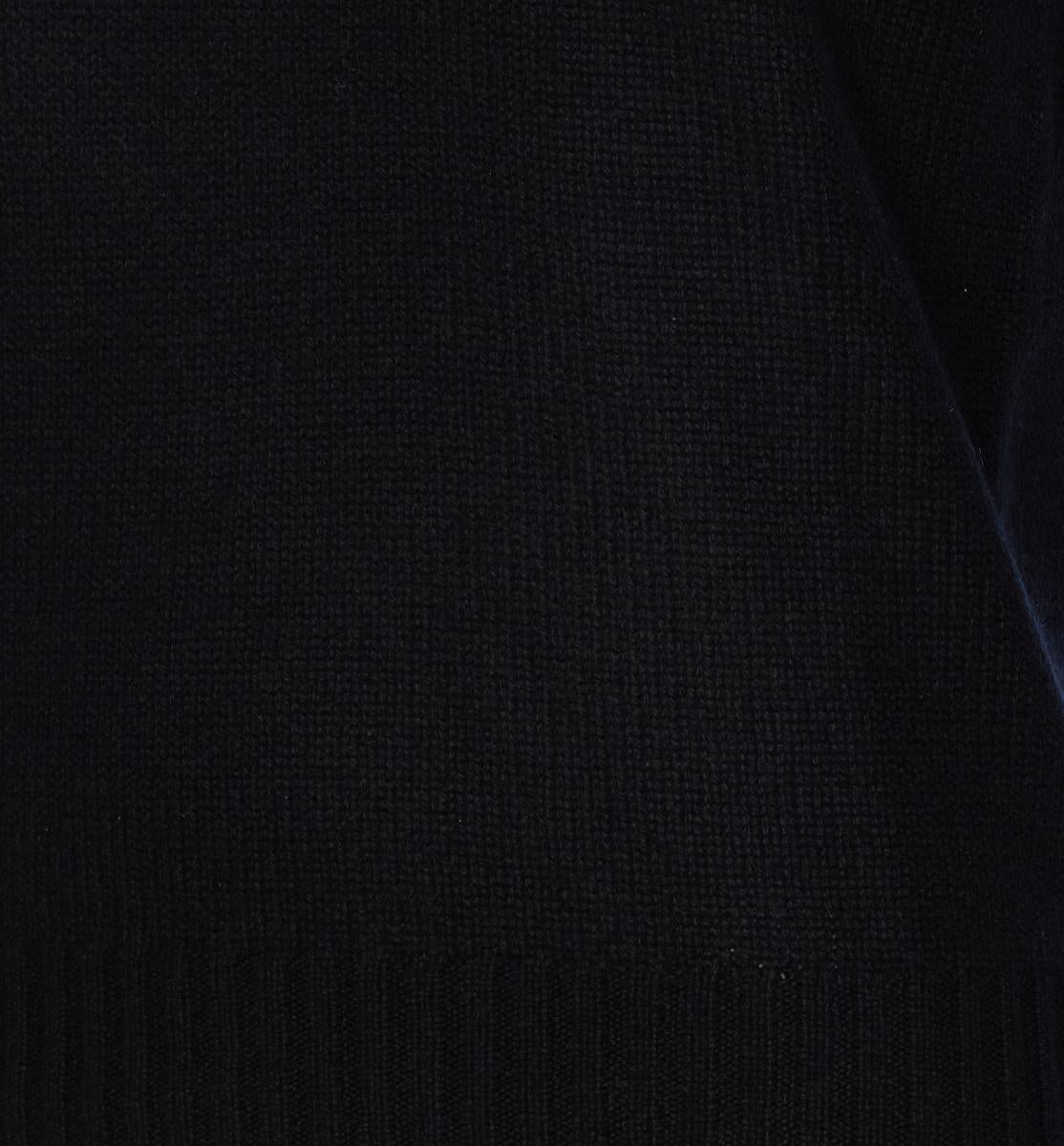 Allude Sweaters