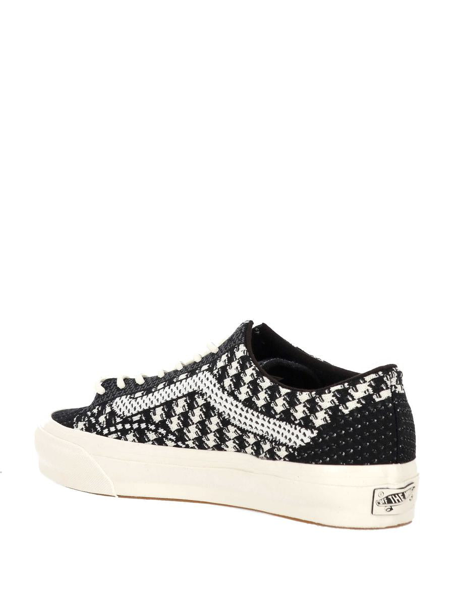 Vans Sneakers