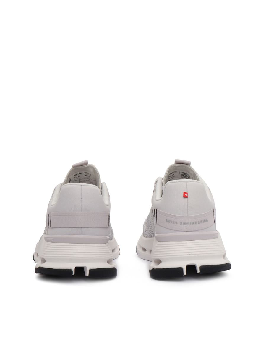 On Running Sneaker