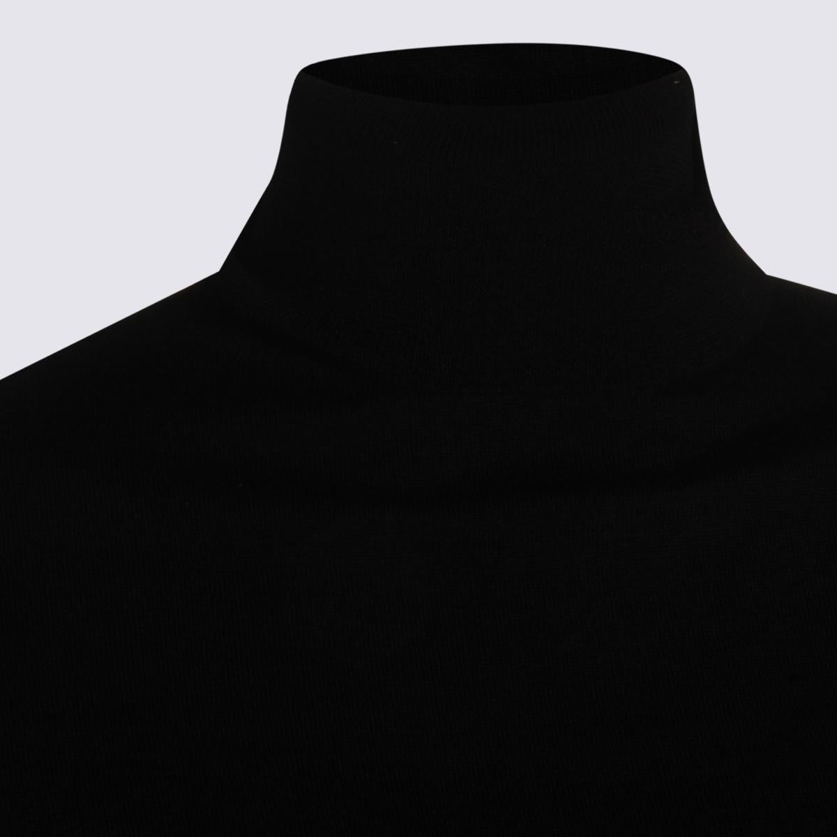 Allude Sweaters