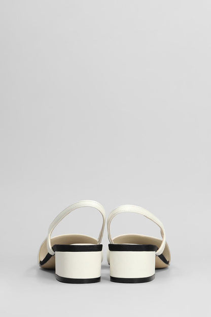 Festa Acanto Pumps