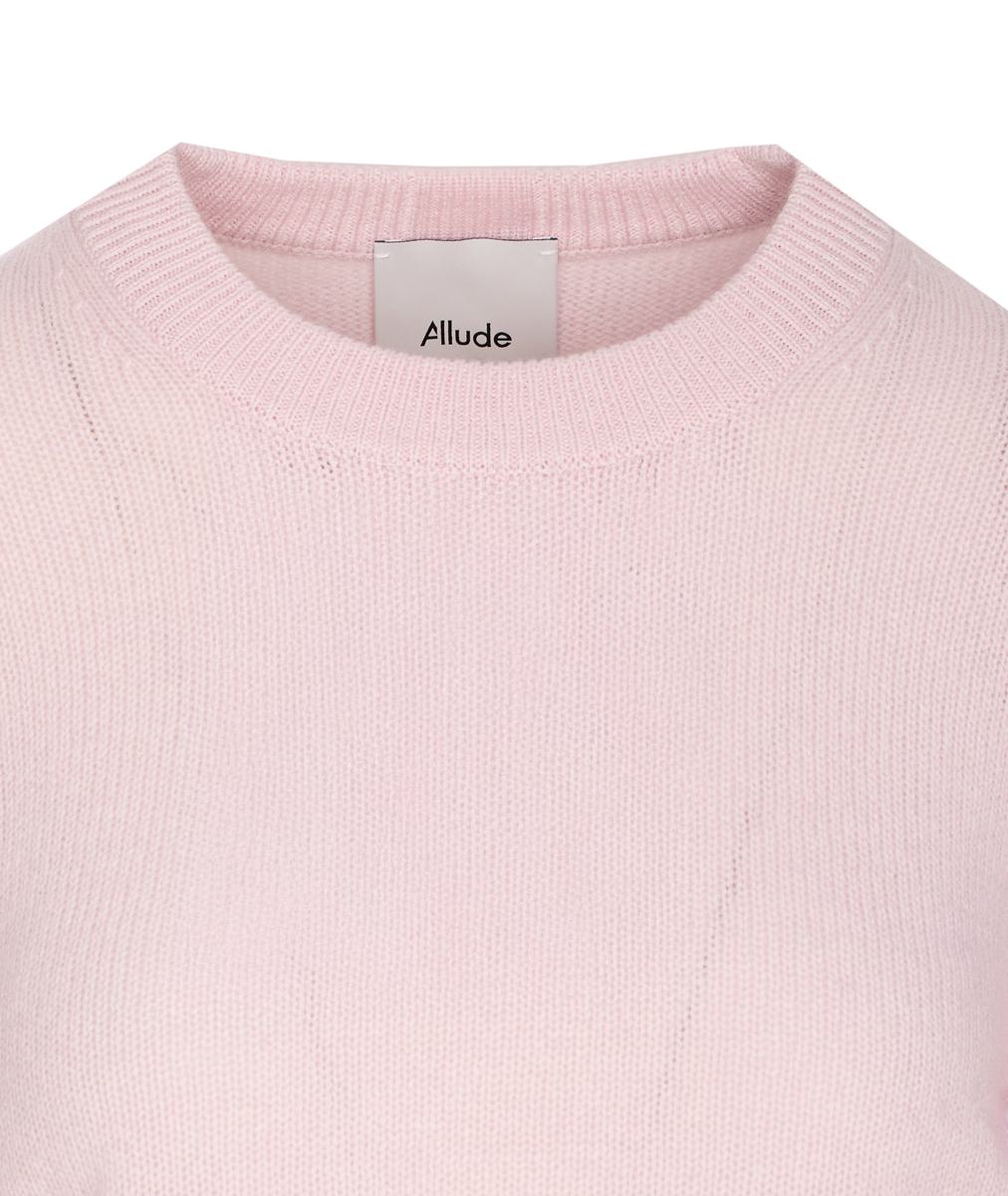 Allude Sweaters