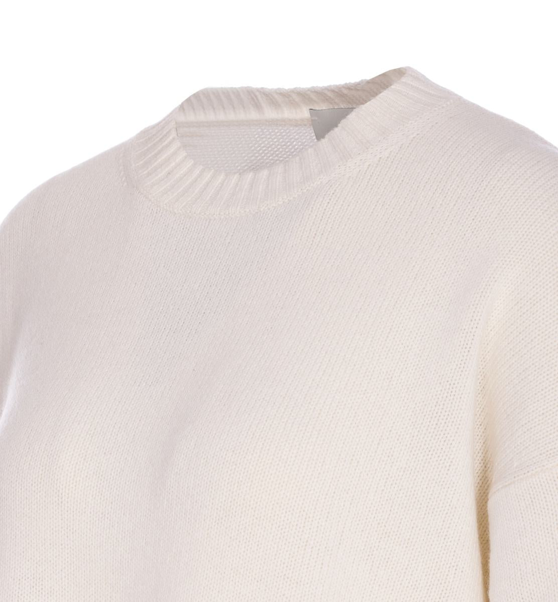 Allude Sweaters