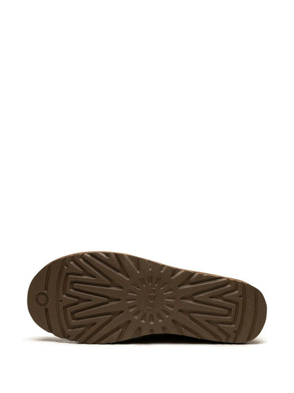 UGG W Classic Short Ii Shoes