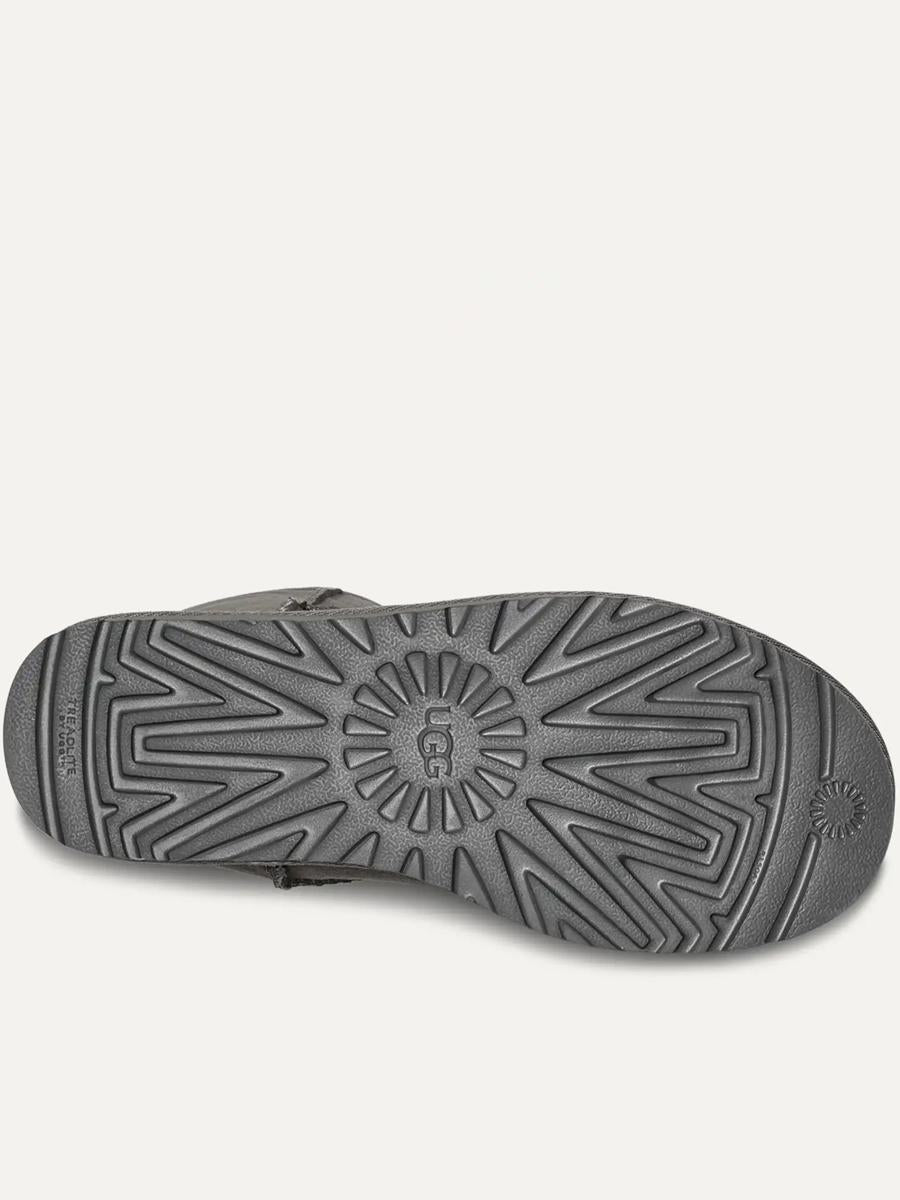 UGG W Classic Short Ii Shoes